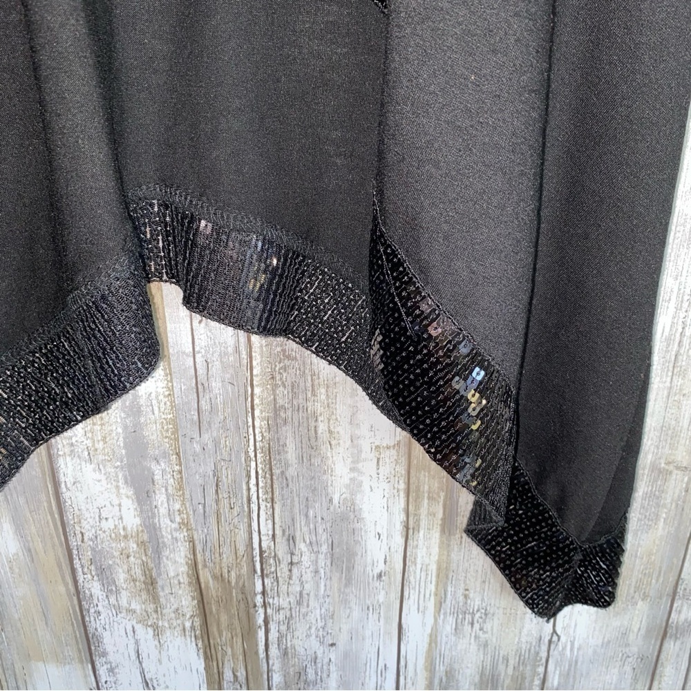 Daytrip Black Sequin Sleeveless Shawl Jacket - Picture 4 of 5